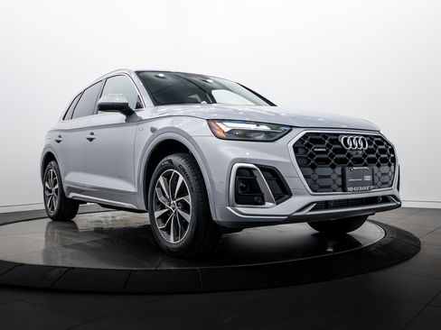 Certified 2023 Audi Q5 2.0T Premium Plus w/ Premium Plus Package AWD/4WD image 1