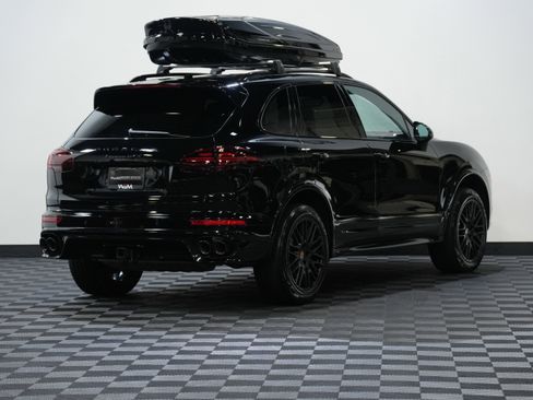 Used 2016 Porsche Cayenne GTS image 6