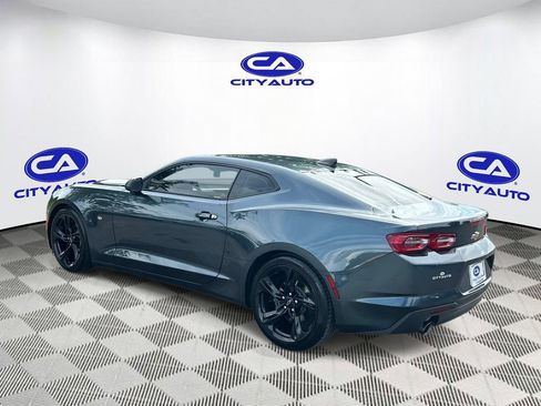 Used 2022 Chevrolet Camaro LT w/ Technology Package RWD image 7