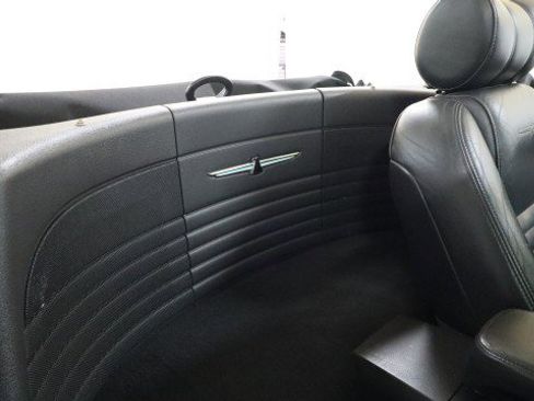 Used 2002 Ford Thunderbird image 11