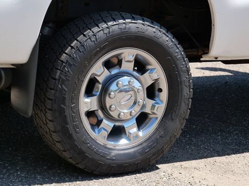 Used 2013 Ford F350 Lariat w/ Chrome Pkg AWD/4WD image 7
