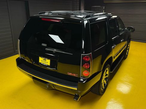 Used 2007 GMC Yukon Denali image 51