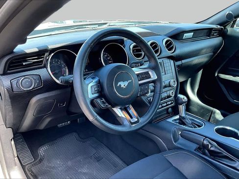 Used 2021 Ford Mustang Coupe RWD image 21