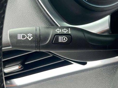 Certified 2023 Chevrolet Traverse LT image 19