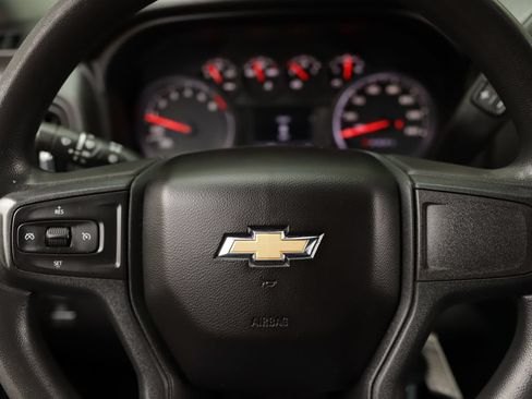 Used 2022 Chevrolet Silverado 1500 Custom AWD/4WD image 11