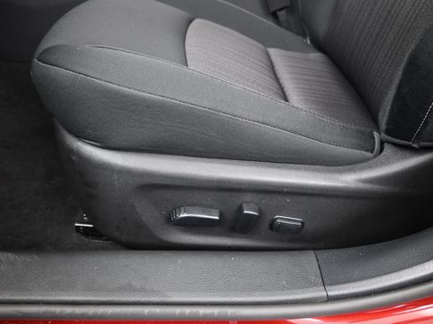 Certified 2024 Nissan Altima 2.5 SV w/ SV Premium Package FWD image 10