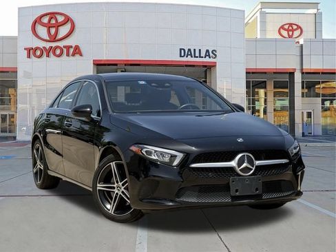 Used 2019 Mercedes-Benz A 220 image 1