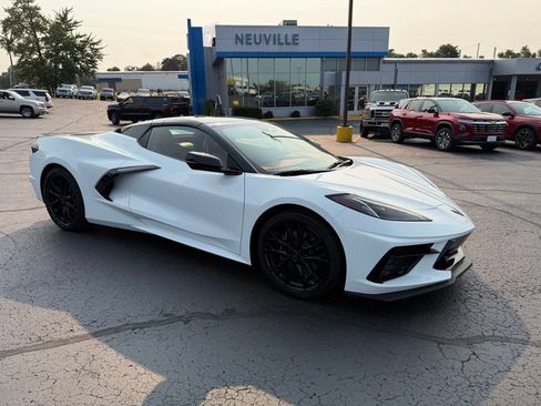 Certified 2025 Chevrolet Corvette Stingray Premium Conv w/ Stealth Interior Trim Package RWD image 8