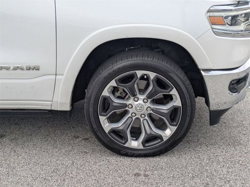 Used 2019 RAM 1500 Limited image 8