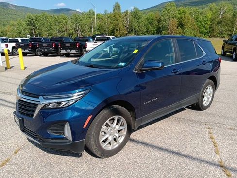 Used 2022 Chevrolet Equinox LT image 3