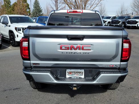 Used 2024 GMC Canyon AT4X image 9