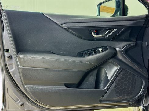 Certified 2022 Subaru Outback Premium image 9