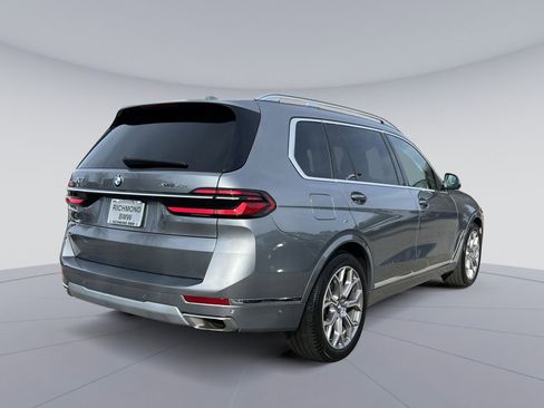 Used 2023 BMW X7 xDrive40i w/ Executive Package image 9