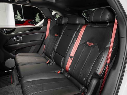 Certified 2022 Bentley Bentayga image 20