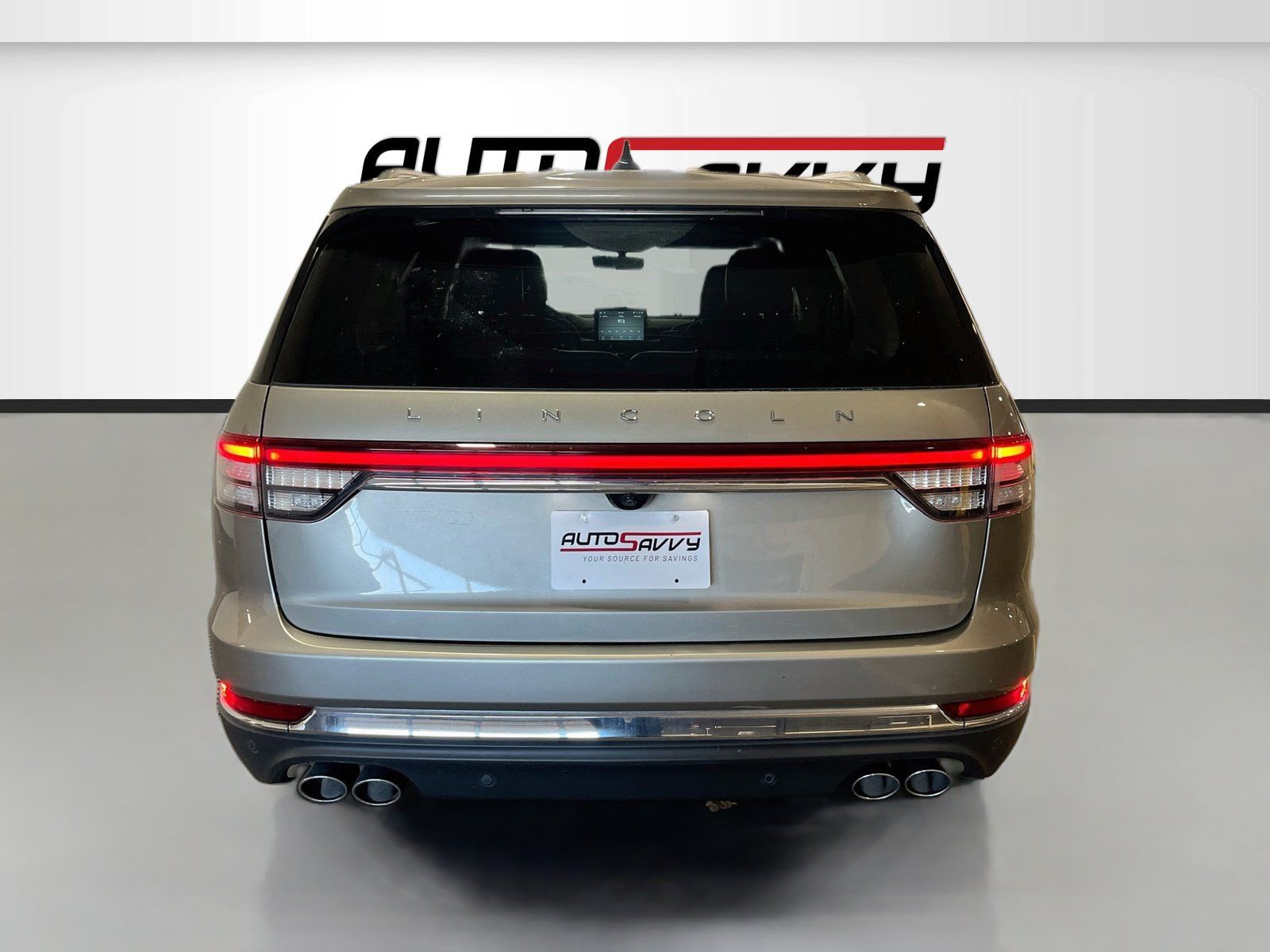 Used 2023 Lincoln Aviator Reserve w/ Equipment Group 201A AWD/4WD image 6
