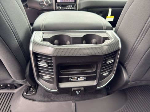 New 2026 RAM 1500 Big Horn AWD/4WD image 33