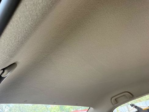 Used 2013 Toyota Corolla L FWD image 34