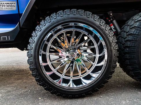 Used 2021 Jeep Gladiator Sport image 30