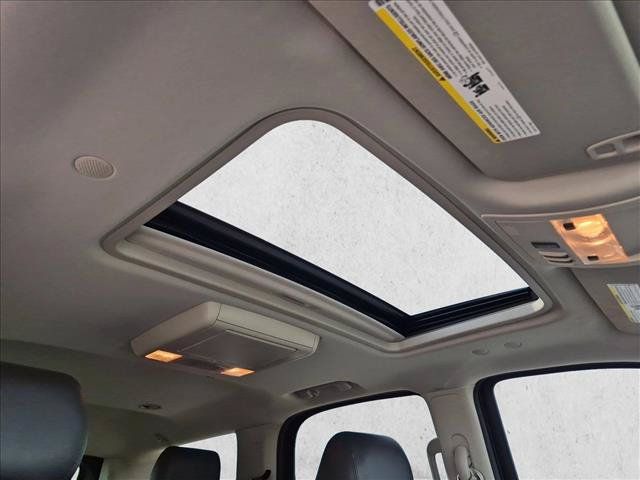 Used 2014 Cadillac Escalade Luxury RWD image 11