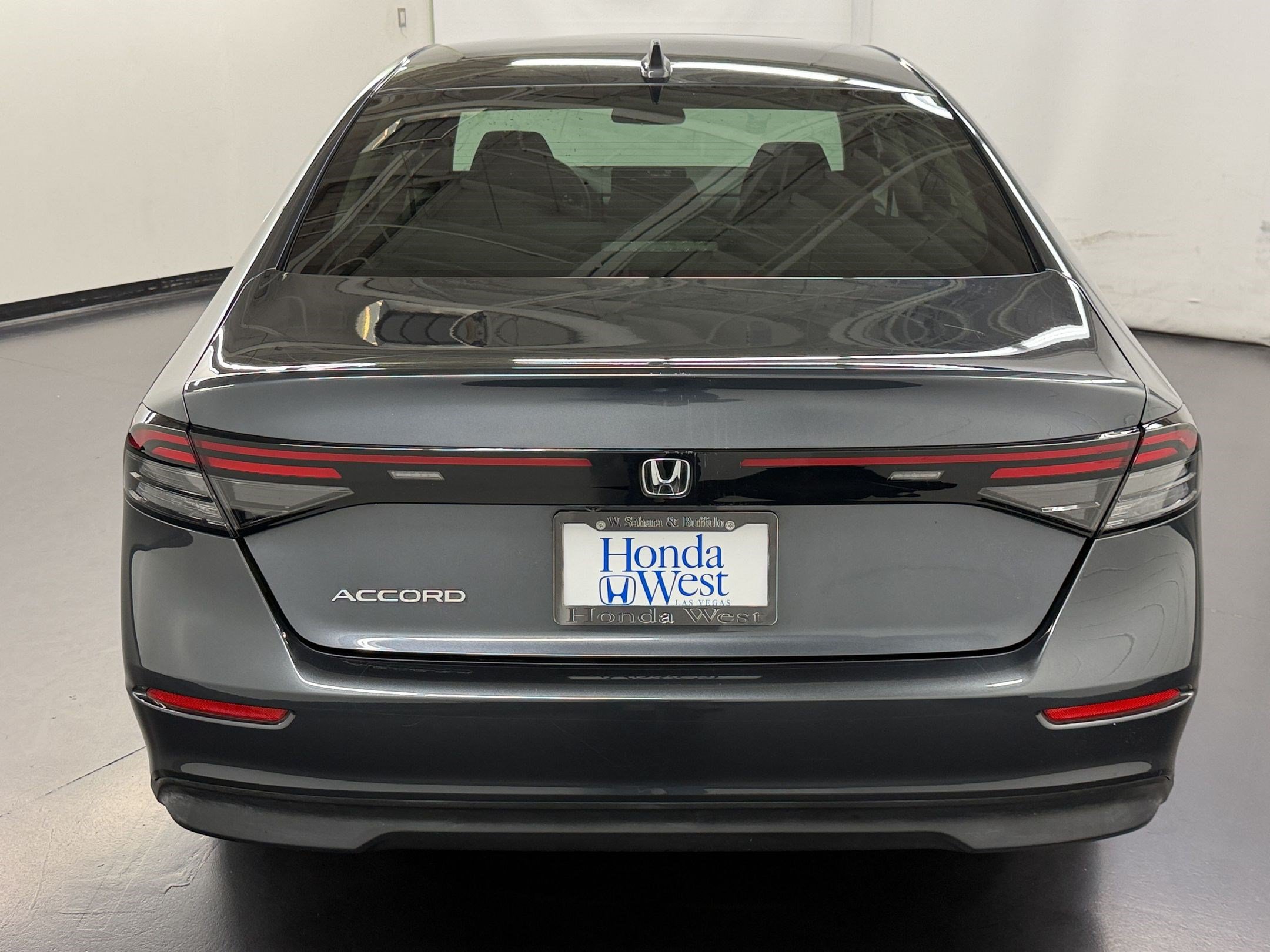 Certified 2023 Honda Accord EX image 10