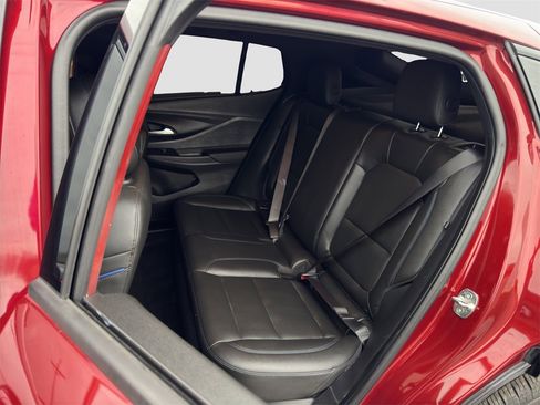 Used 2024 Buick Envista Sport Touring w/ Convenience II Package image 13