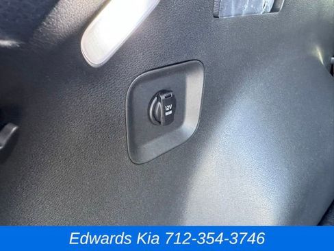 New 2026 Kia Sportage SX image 15