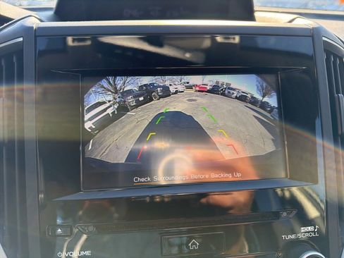 Used 2022 Subaru Crosstrek 2.0i Premium image 15