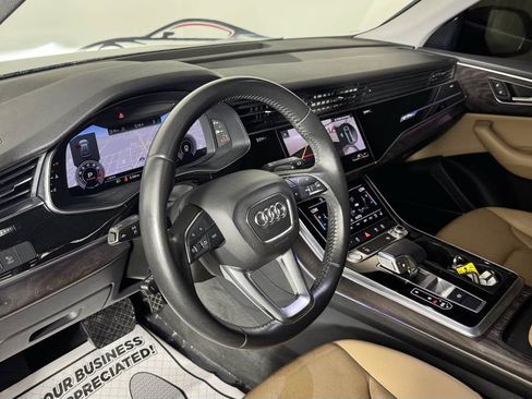 Used 2020 Audi Q8 Premium Plus w/ Premium Plus Package AWD/4WD image 14