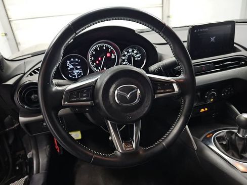 Used 2023 MAZDA MX-5 Miata Sport RWD image 6