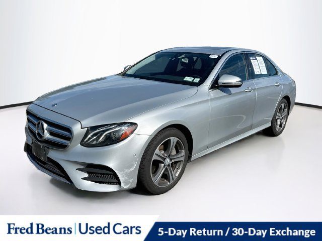 Used 2017 Mercedes-Benz E 300 4MATIC image 3