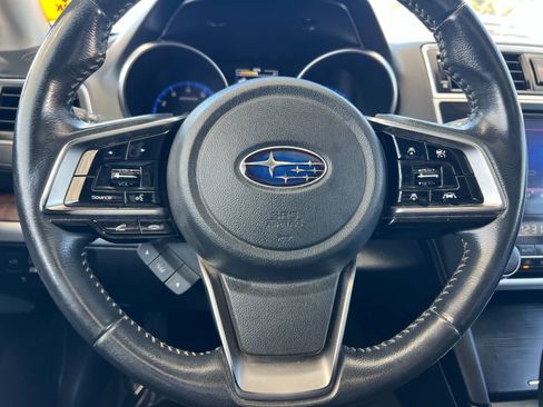 Used 2019 Subaru Outback 2.5i Limited AWD/4WD image 24