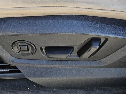 Used 2023 Audi Q7 3.0T Premium Plus image 28