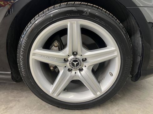 Used 2011 Mercedes-Benz CLS 550 image 42