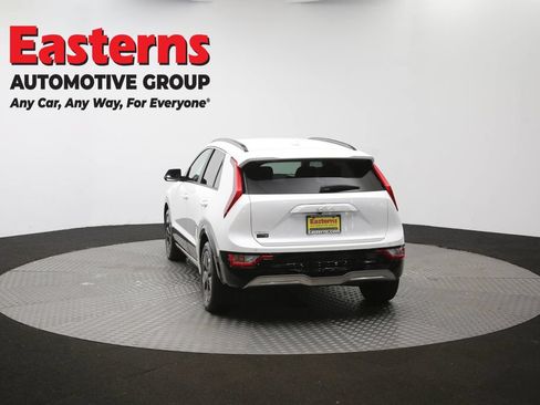 Used 2023 Kia Niro Wind FWD image 64
