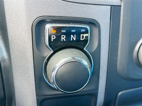 Used 2019 RAM 1500 Tradesman w/ Tradesman SXT Package image 17