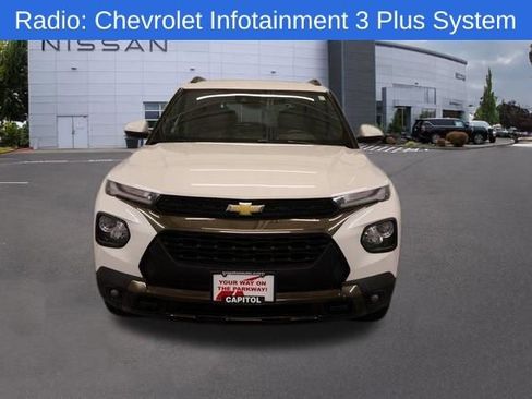 Used 2023 Chevrolet TrailBlazer ACTIV w/ Sun and Liftgate Package image 7