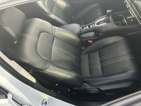 Certified 2023 Honda HR-V EX-L image 27