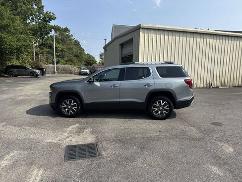 Used 2023 GMC Acadia SLE w/ Driver Convenience Package AWD/4WD image 8