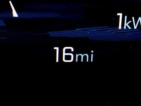 New 2025 Chevrolet Silverado EV LT image 28