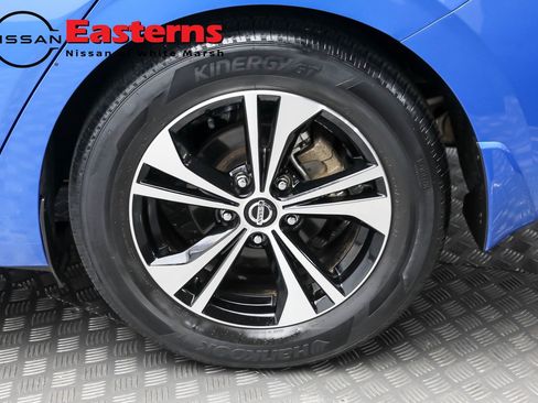 Used 2022 Nissan Sentra SV image 11