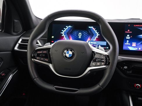 Used 2025 BMW 330i Sedan w/ Convenience Package RWD image 15