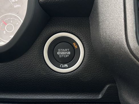 New 2026 RAM 1500 Express image 13