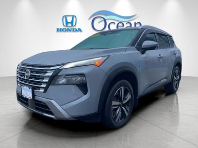 Used 2025 Nissan Rogue SL w/ Tech Package