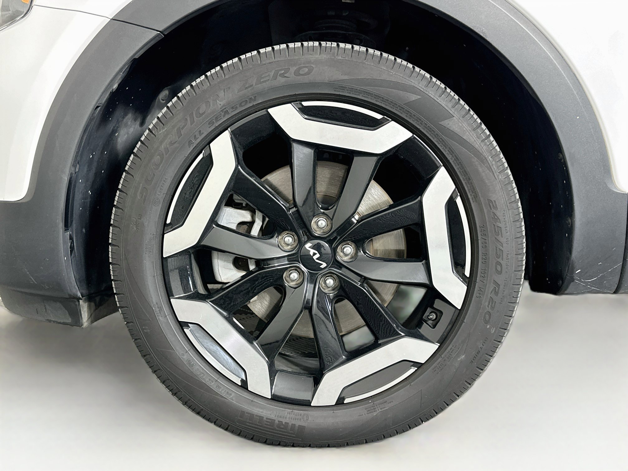 Used 2025 Kia Telluride S AWD/4WD image 11