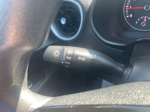 Used 2023 Kia Forte LXS w/ LXS Technology Package FWD image 15