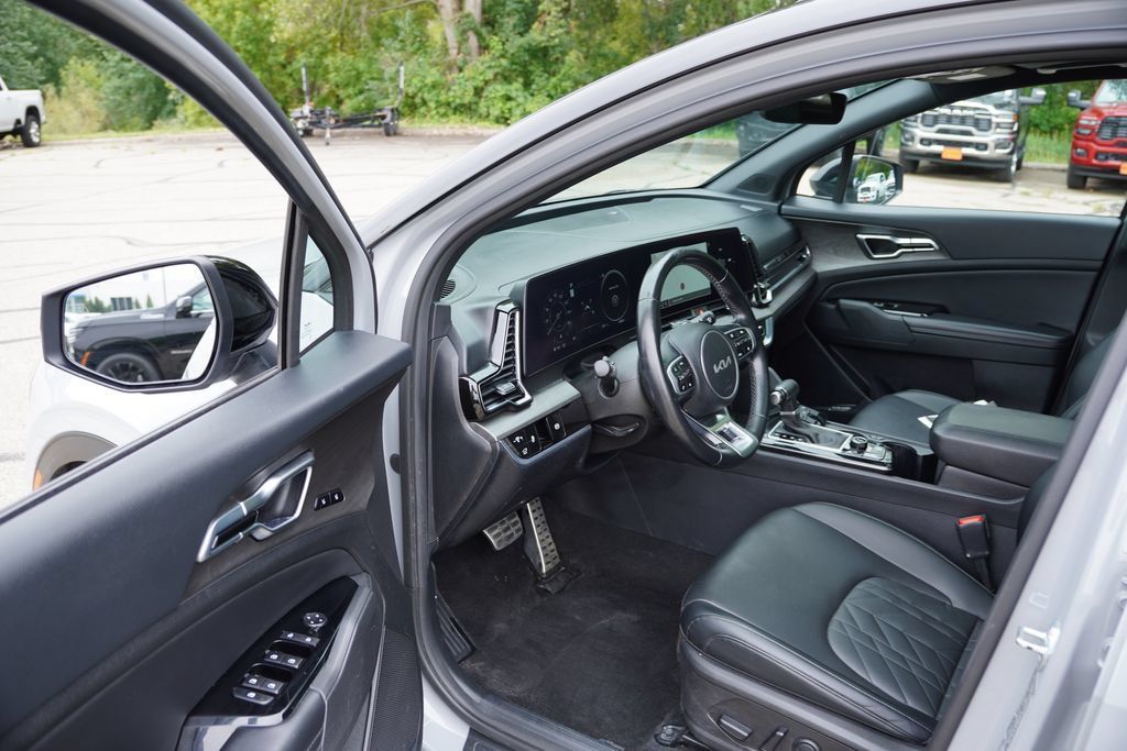 Certified 2023 Kia Sportage X-Pro AWD/4WD image 14