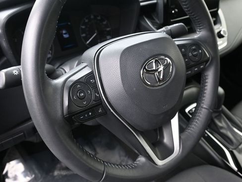 Used 2025 Toyota Corolla SE image 30