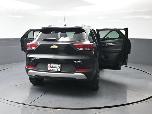 Used 2025 Chevrolet TrailBlazer LT AWD/4WD image 60