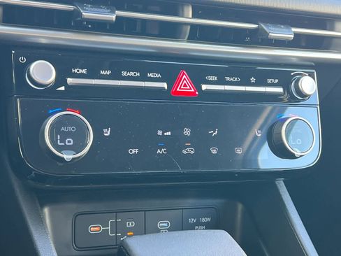 New 2026 Hyundai Tucson SEL image 19