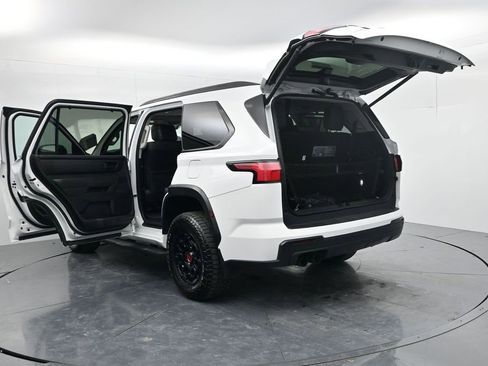 Used 2023 Toyota Sequoia TRD Pro image 76